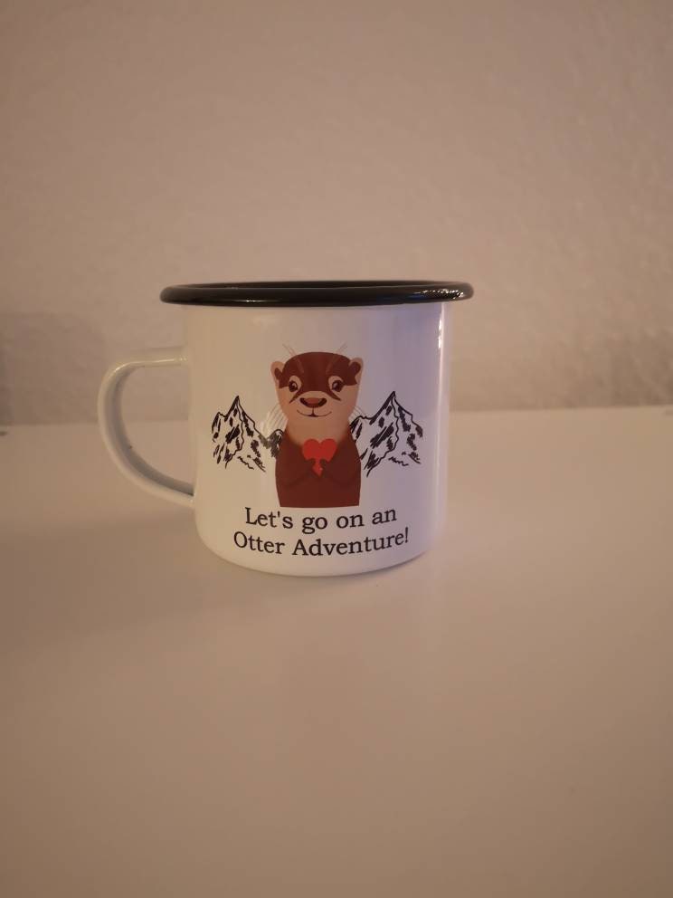 Let's go on an Otter Adventure! | süße Emaille Tasse mit schwarzem Rand | perfekt für Abenteurer | The Other Otter Shop