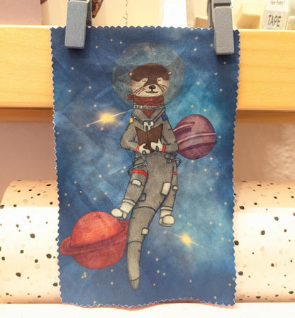 Otter-Glasreinigungstuch | Brillenputztücher mit Motiv "Otter Reading in Space" | Mikrofaser Tücher | süßes Geschenk von Hand bedruckt